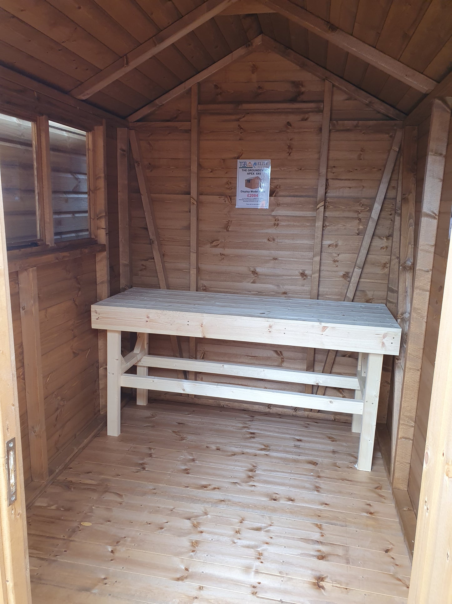 Groundsman 8x6 with Workbench - Ex-Display