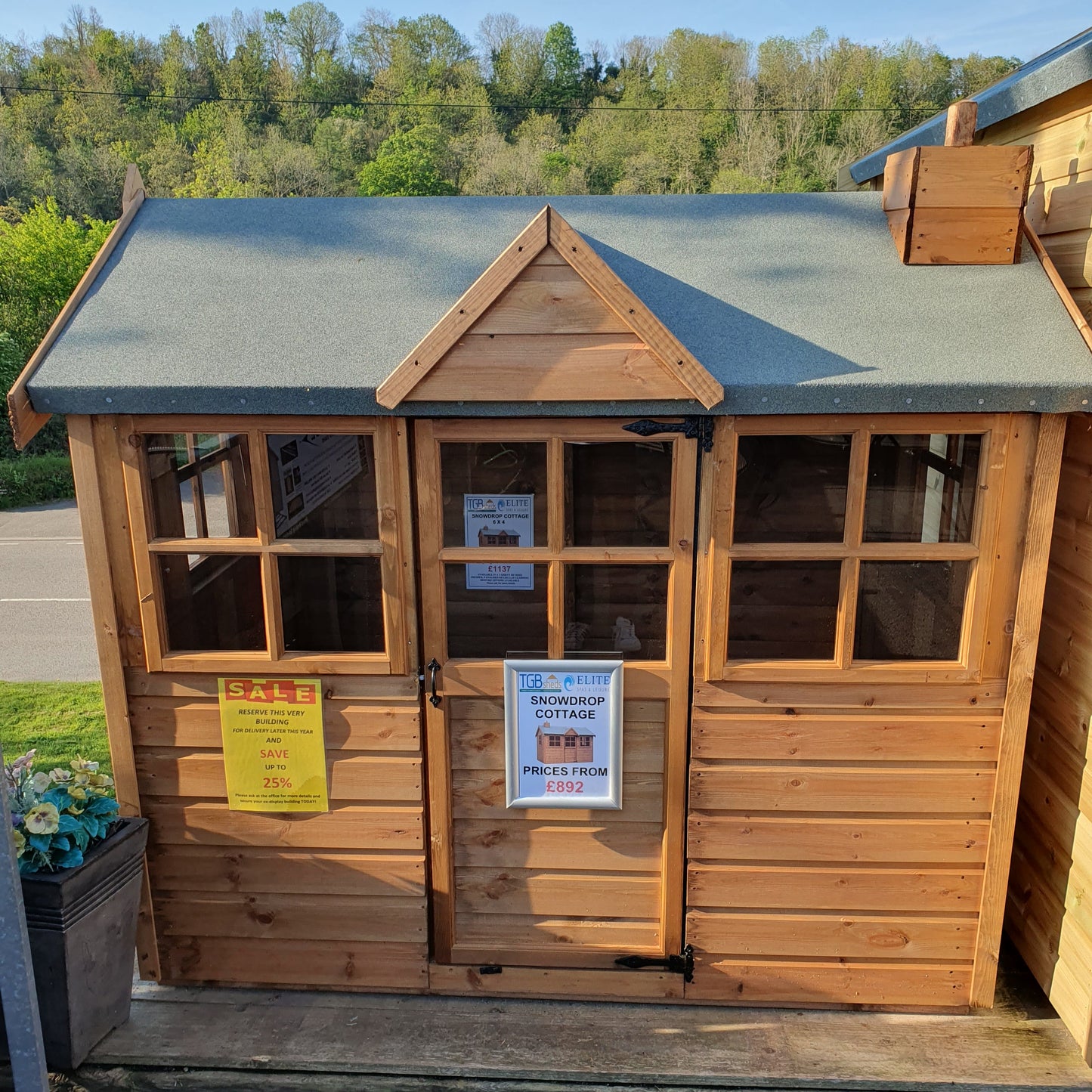Snowdrop Cottage 6x4 - Ex-Display