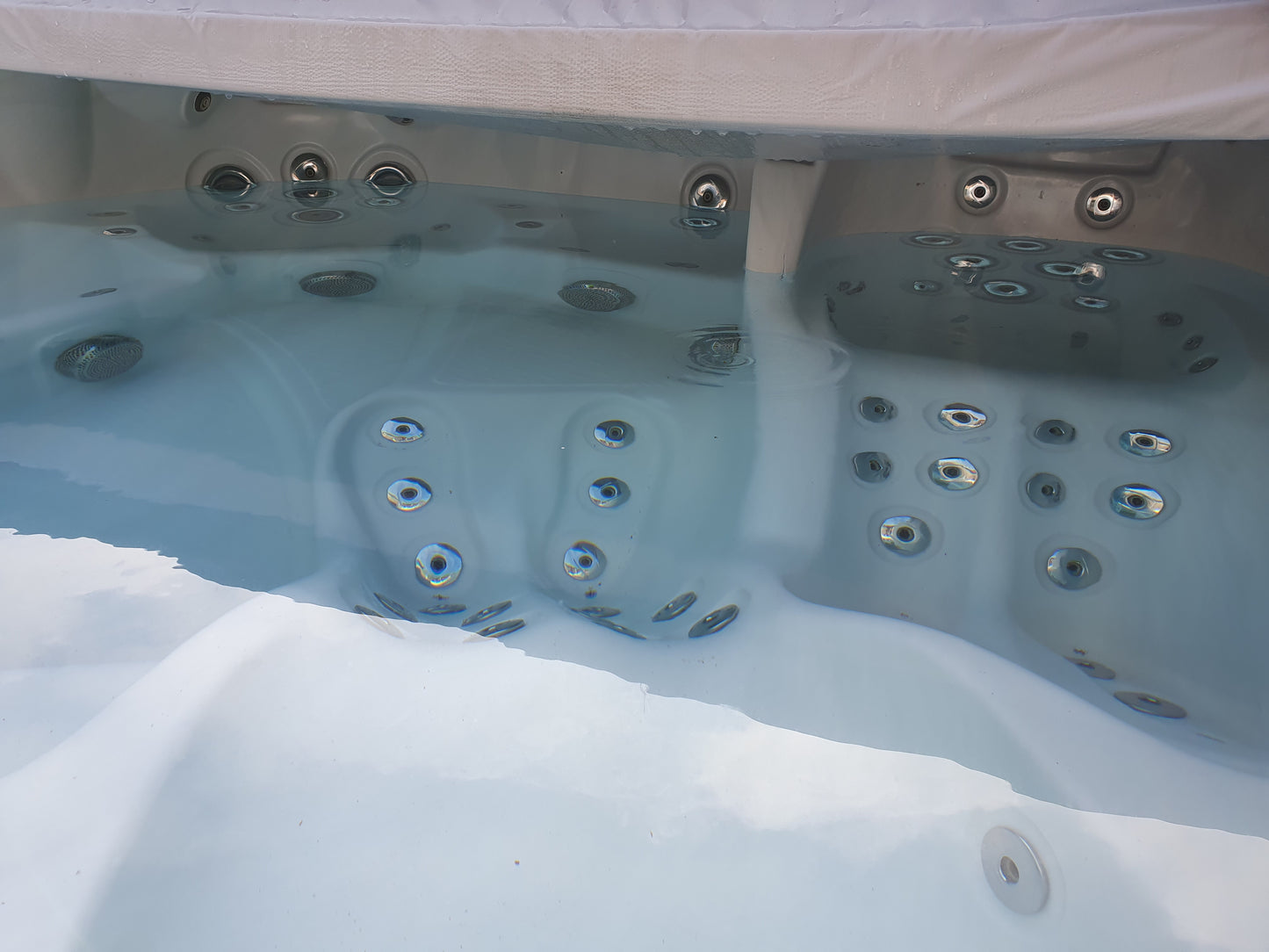 Pre-Owned Hot Tub