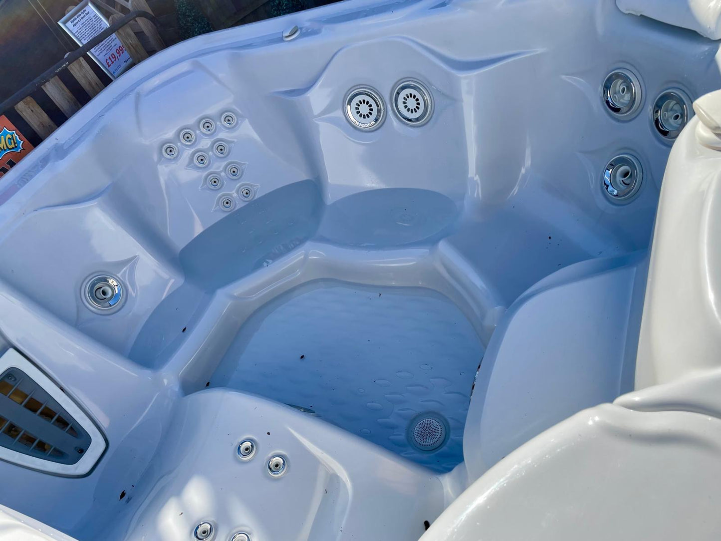 Pre Owned Hot Tub