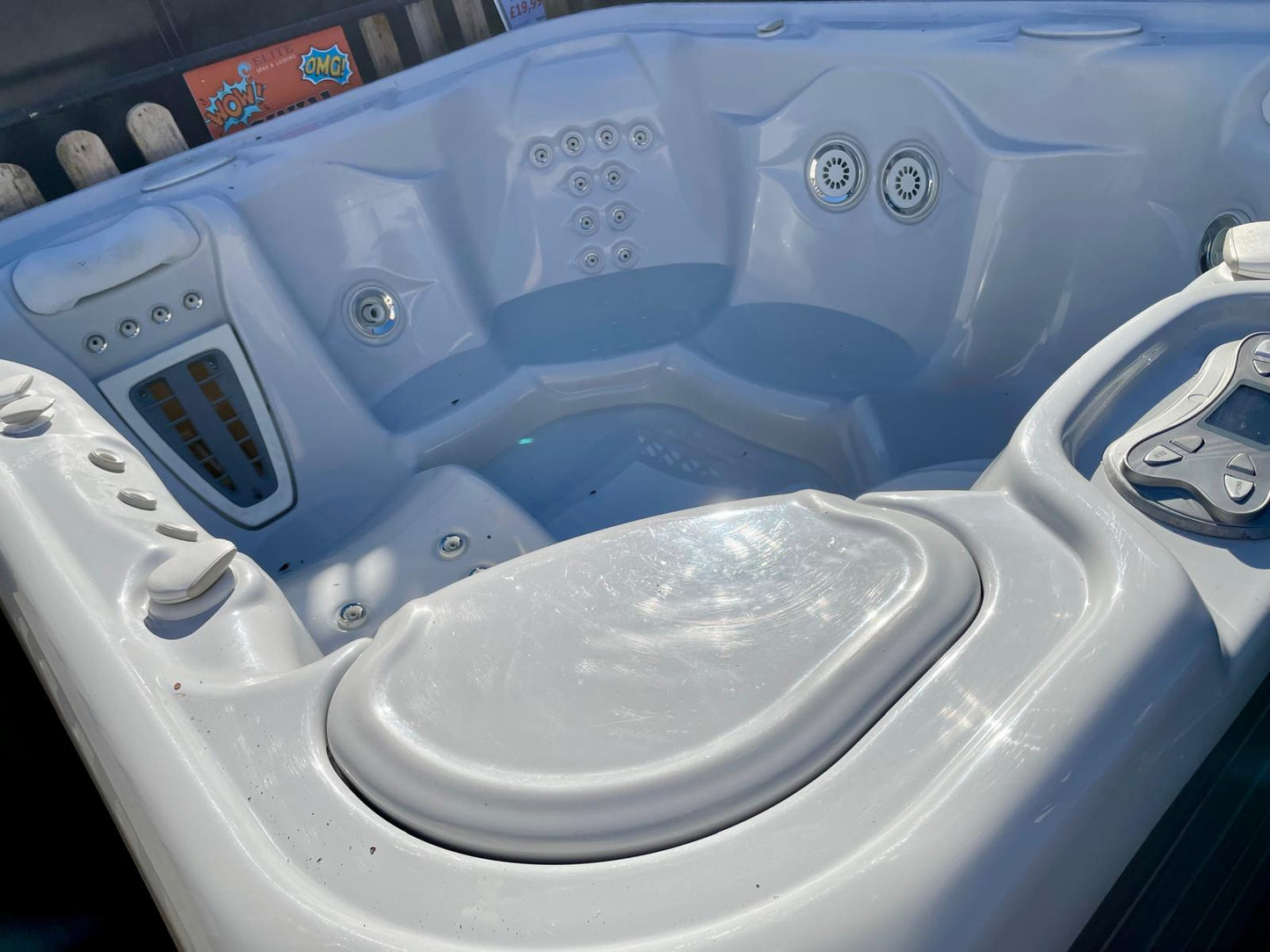 Pre Owned Hot Tub