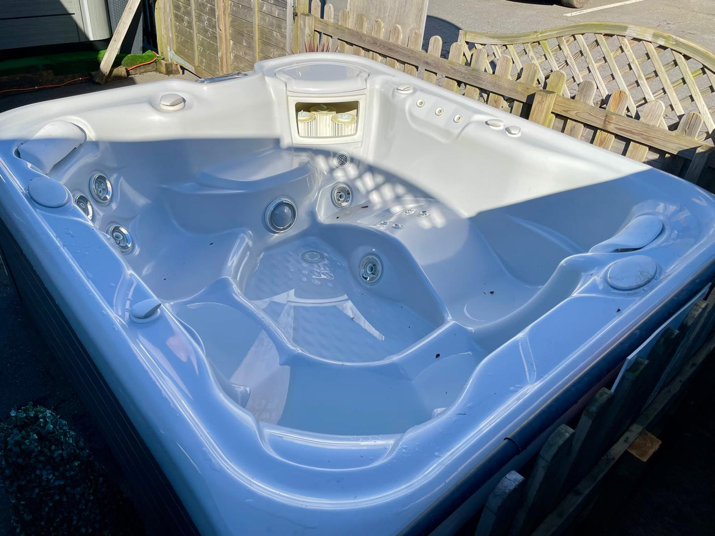 Pre Owned Hot Tub